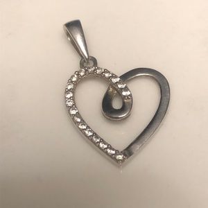 Heart shaped sterling silver pendant with‎ crystals